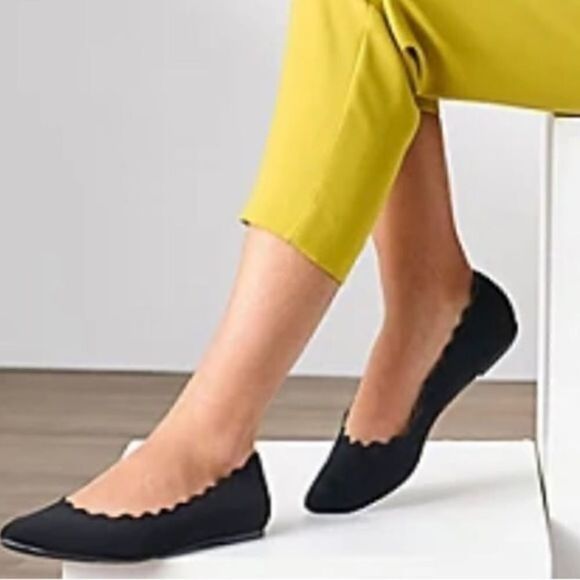 #300 MIZ MOOZ Eyelet flats - Picture 1 of 7